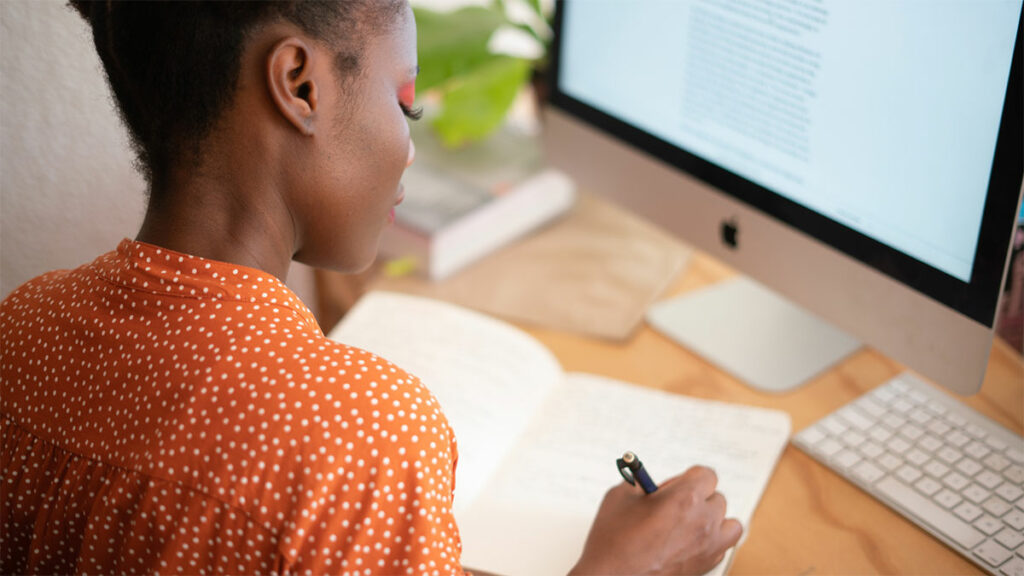 Content Writing Courses That Put You in the Driving Seat